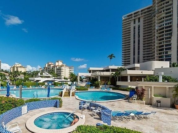 2nd image of 19707 Turnberry Way #197078D