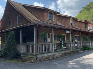 9189 Nc Highway 105 S APT 22, Banner Elk, NC 28604