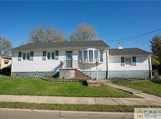 96 Boehmhurst Ave, Sayreville, NJ
