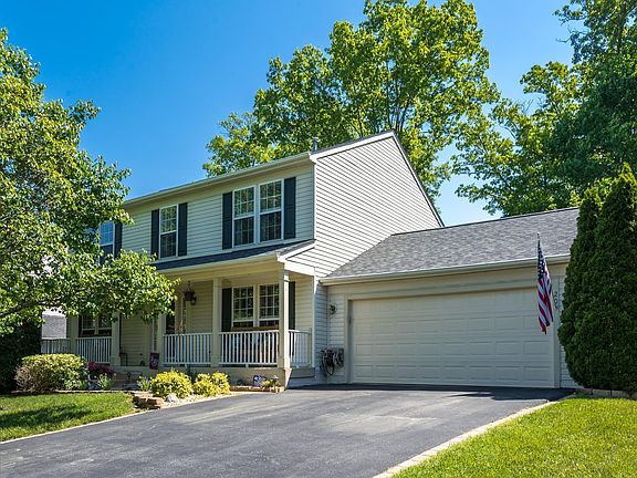 2nd image of 20 Silverthorn Ct