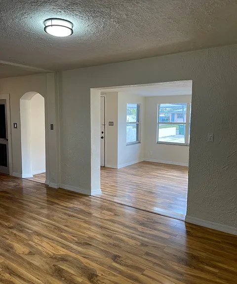1731 W Saint Louis St — Photo 12