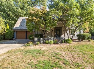 1312 Lennox Ave NE, Massillon, OH 44646