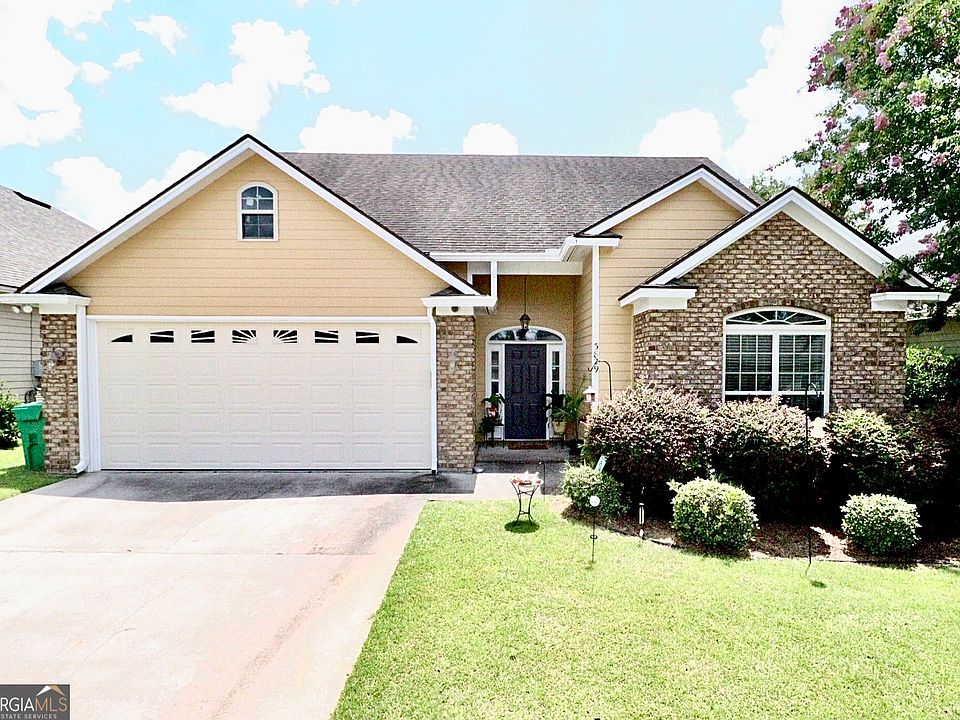 1st image of 3829 Old Vine Way