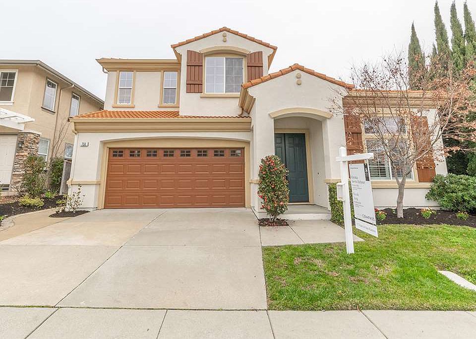 2nd image of 756 Pradera Way