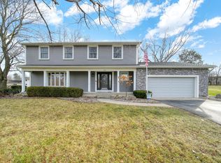 520 Meadowbrook Dr, Adrian, MI 49221