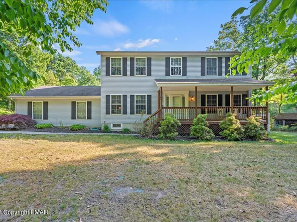 415 Amber Ln, Saylorsburg, PA 18353
