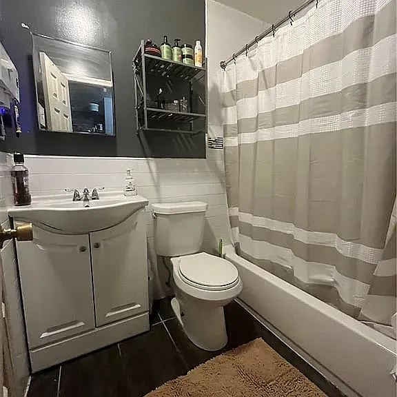 307 Berriman St #2 — Photo 2