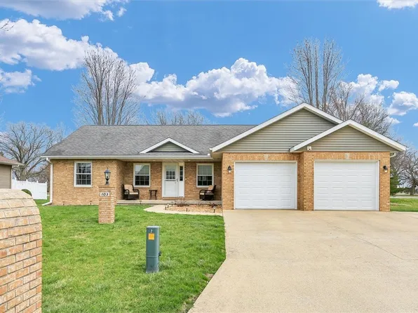 103 Jones Blvd, Tuscola, IL 61953