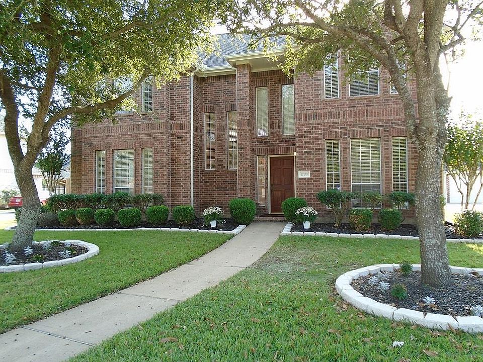 1st image of 1209 Peregrine Dr
