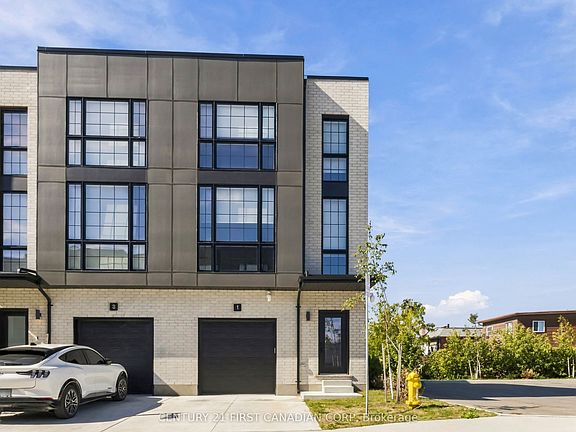 2nd image of 2500 Main St #1