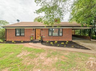 552 Leesville Rd, Lynchburg, VA 24502