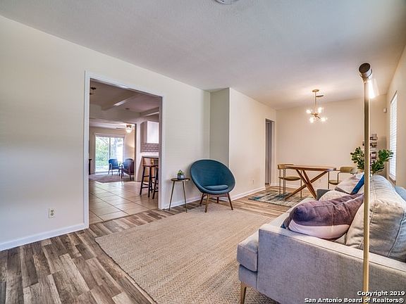 5th image of 10927 Janet Lee Dr