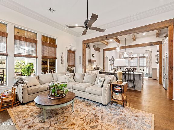 4th image of 225 Ardenwood Dr