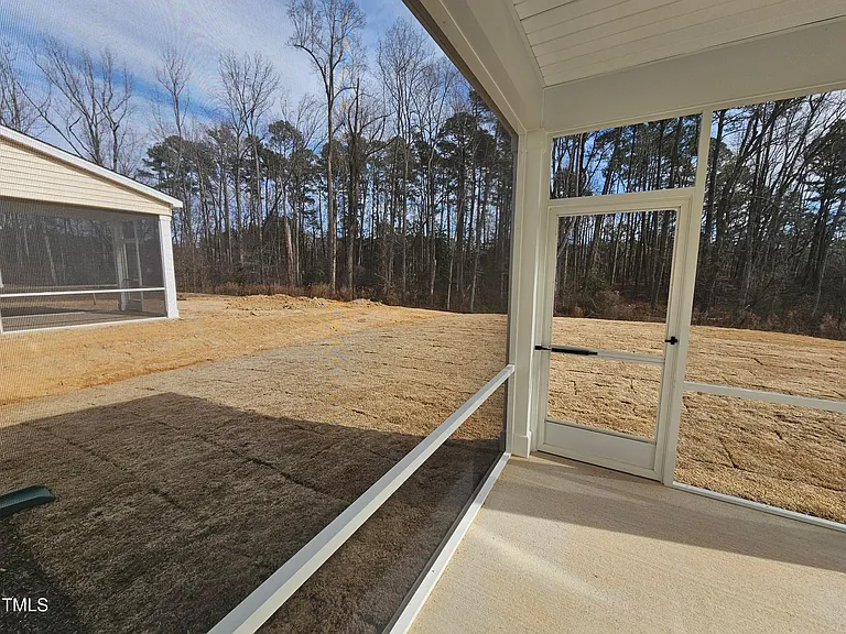 469 Willard Woods Dr — Photo 11