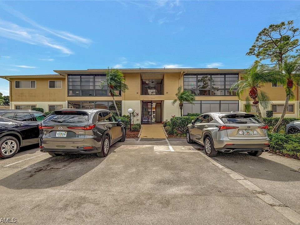 1st image of 5712 Foxlake Dr APT 8