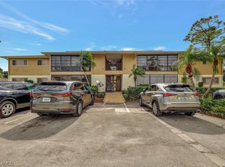 5712 Foxlake Dr APT 8, North Fort Myers, FL 33917