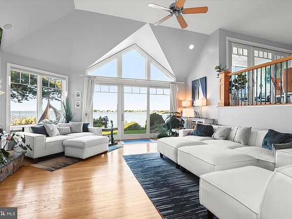 5th image of 350 Narrows Pointe Dr