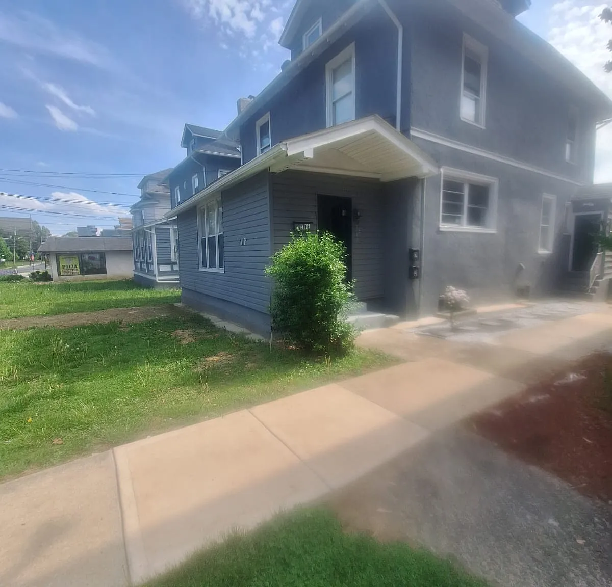 4 bed, 1200 sqft, $2,000 — Photo 4