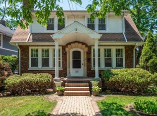 510 S Crescent Ave, Park Ridge, IL 60068