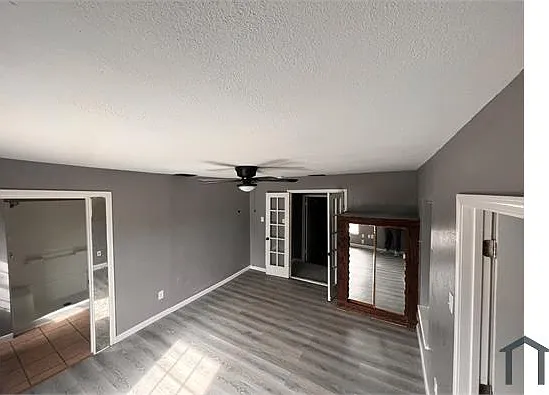601 Scott Dr — Photo 5