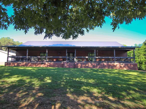 2 Caxambas Dr, Cherokee Village, AR 72529