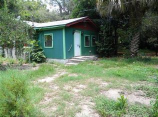 299 Carteret Rd, Brunswick, GA 31525