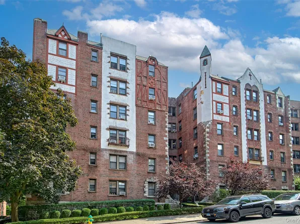 312 Main Street #2G, White Plains, NY 10601