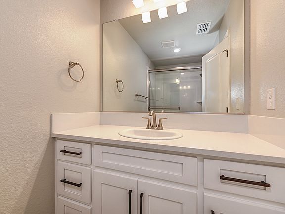 5th image of 1513 Wadsworth Cir