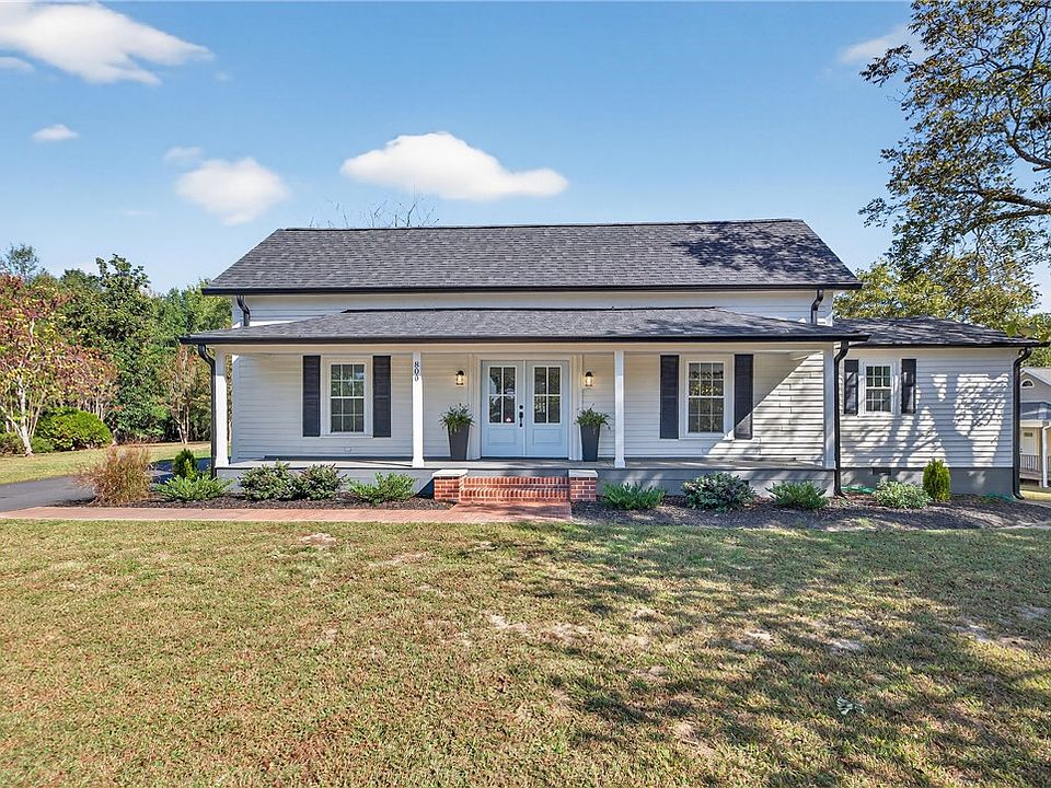 1st image of 800 Holliday Dam Rd