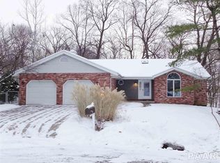 125 Arrowhead Ct, East Peoria, IL 61611
