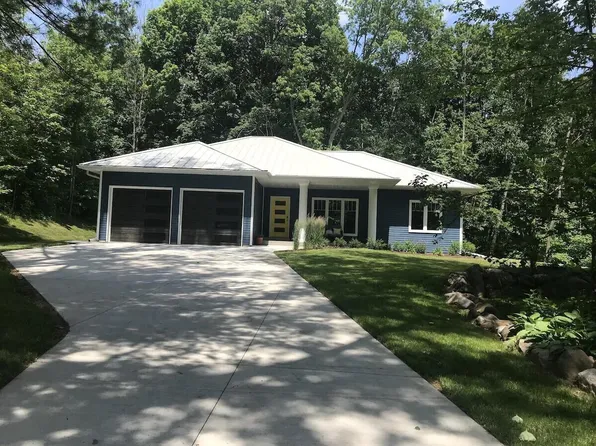 W6356 Westwind ROAD, Sheboygan, WI 53083