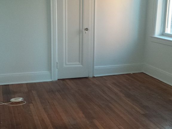 2nd image of 3515 146th St APT 8B