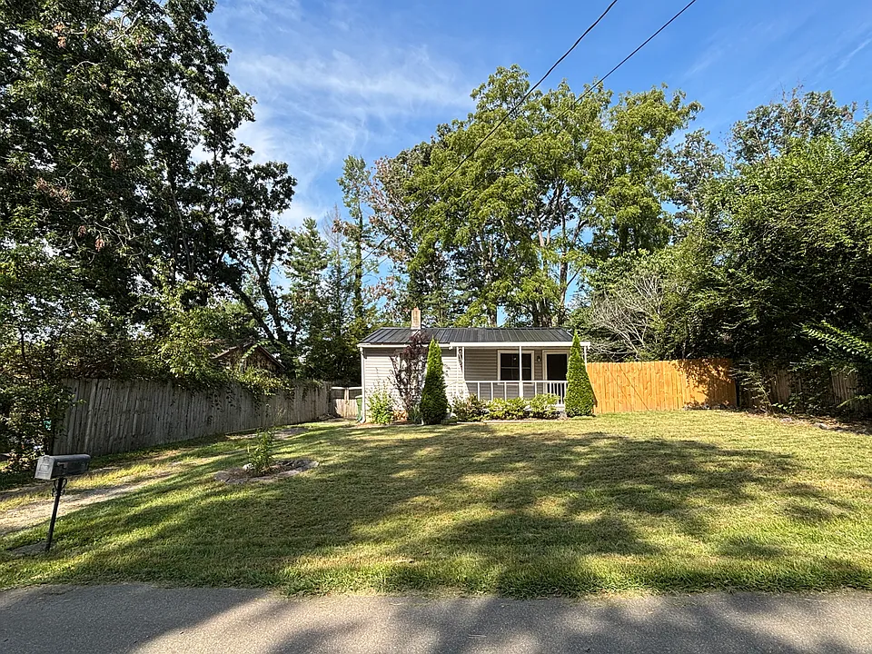 122 Arnold Rd