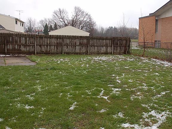 3rd image of 3710 Dolphaine Ln