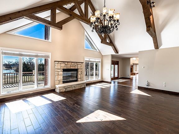 3rd image of 8638 SW Lost Lake Rd