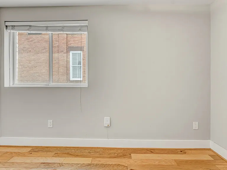 1514 Newton St NW #102 — Photo 14