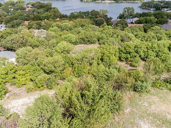 3rd image of 7716 Trailridge Dr