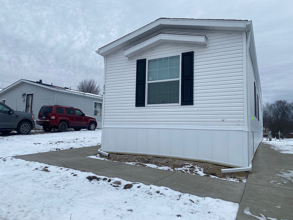 1st image of 270 Highland Dr #831