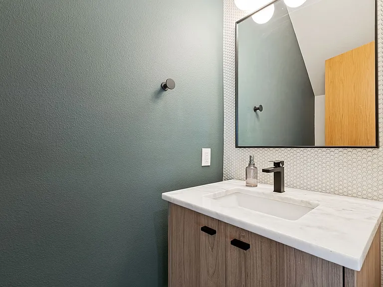 310 Clay St #12 — Photo 19