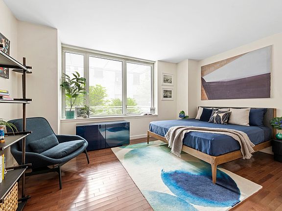 2nd image of 225 E 34th St APT 5J
