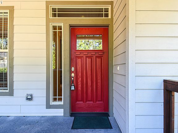 3rd image of 18201 NE 26th St