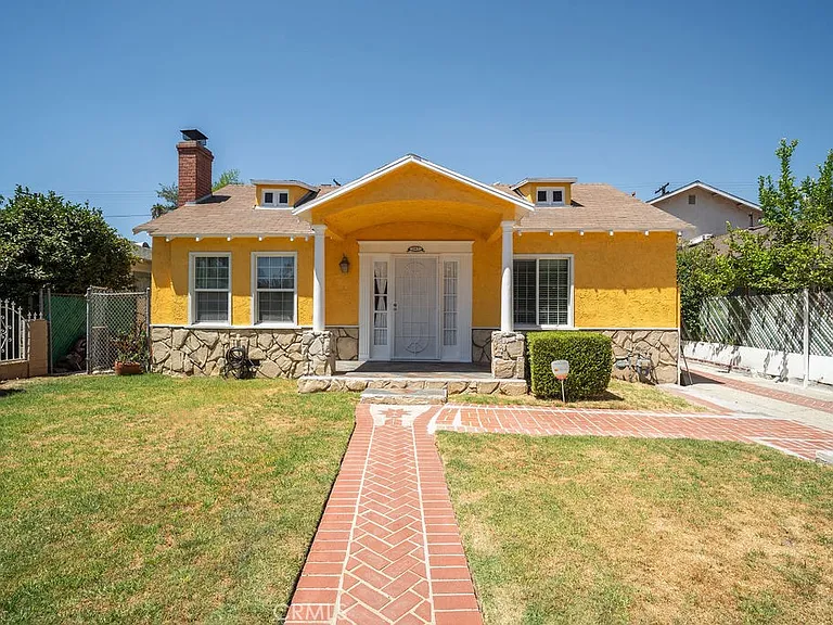 247 W Santa Anita Ave — Photo 1