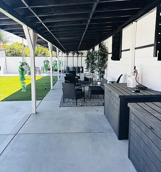 1377 S Sultana Ave — Photo 46