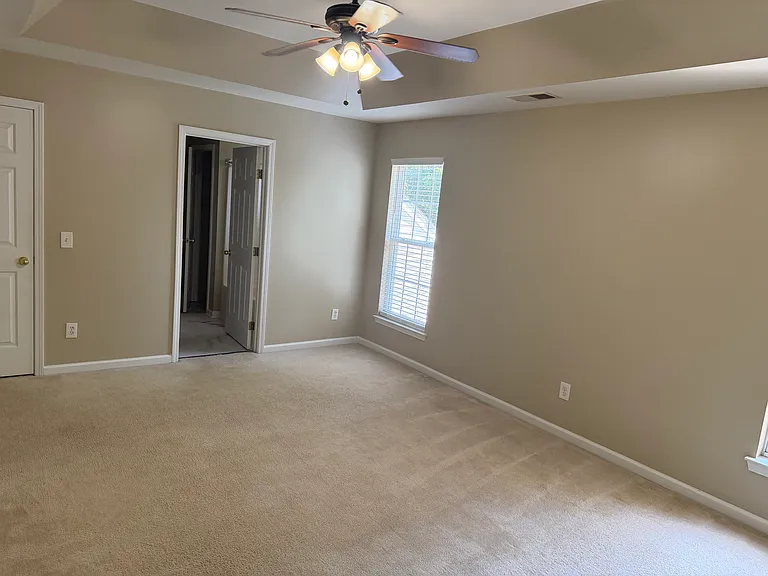 128 Autumn Falls Dr — Photo 29