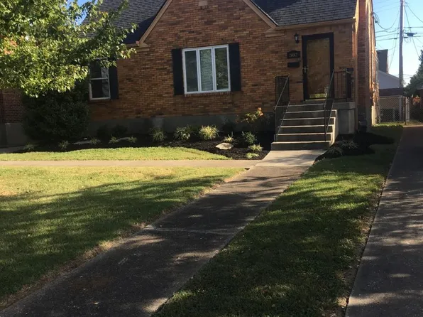 3017 Seneca Blvd, Louisville, KY 40205