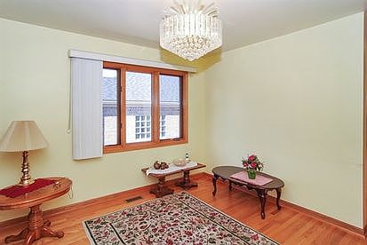 4th image of 4029 Oak Park Ave