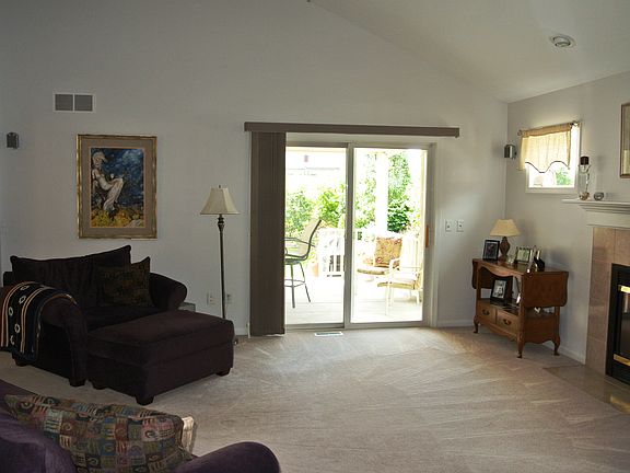 5th image of 1214 Waterbrook Xing
