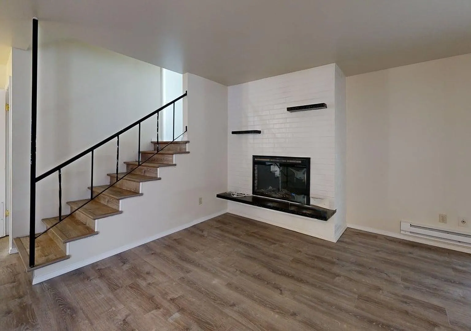 Apres Ballard Apartments — Photo 4