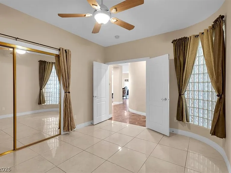 7956 Marbella Cir — Photo 17