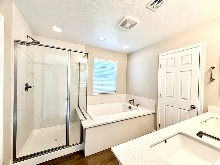 5039 Tranquil View St — Photo 29